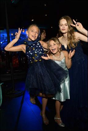 alyvia_alyn_lind035 (666x1000, 79 k�...)